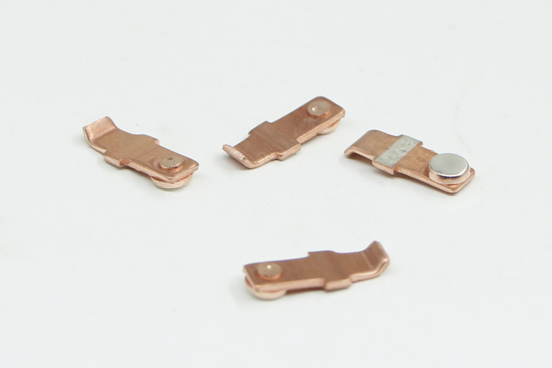 开关金属冲压件